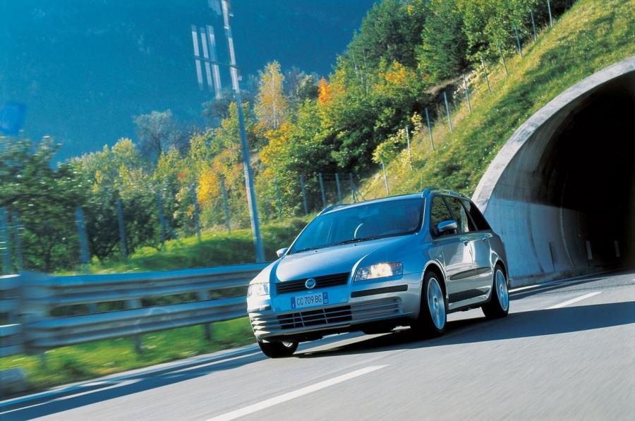  Fiat Stilo 2002 года  (фото 174 из 177)